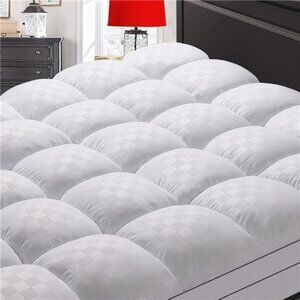 New Mattress Topper Queen,Extra Thick Mattress Pad Cover for Back Pain,Cooling